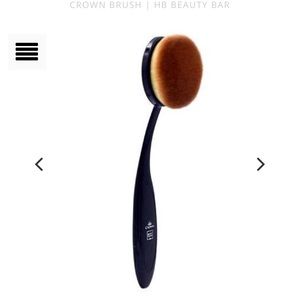 Crown Large Round Buffer Brush